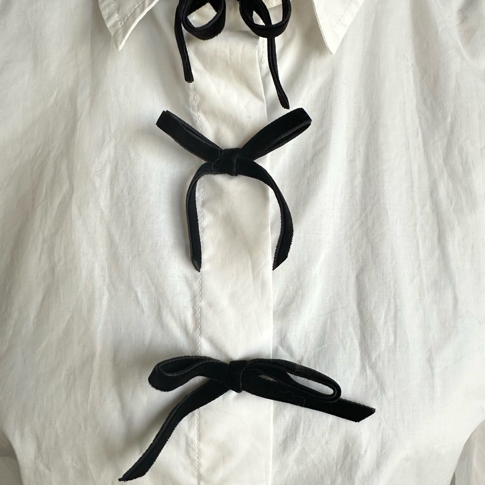 J. CREW Women's White Blouse with Black bow - Picture 2 of 4
